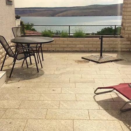 5 Bedrooms At 100 M Away From The With Sea View Private Pool And Enclosed Garden 4*